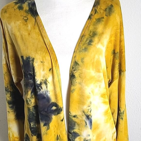 VIBE Gold, White & Navy Blue Tie-dye Long Cardigan, Size Medium - Picture 3 of 9